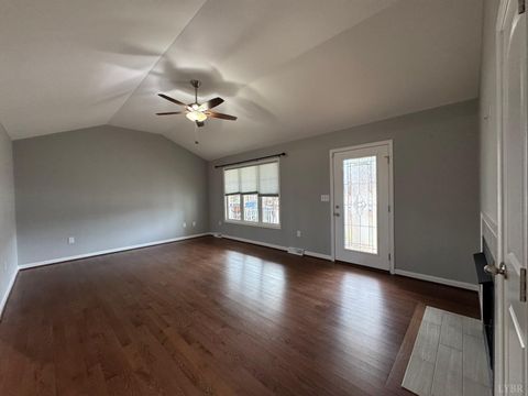 Tiny photo for 510 Oakleigh Avenue, Appomattox, VA 24522 (MLS # 364512)