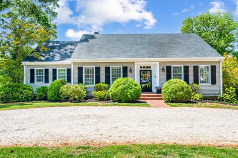 Photo of 217 St Andrews Circle, Lynchburg, VA 24503 (MLS # 366346)