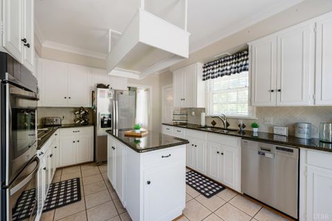 Tiny photo for 217 St Andrews Circle, Lynchburg, VA 24503 (MLS # 366346)