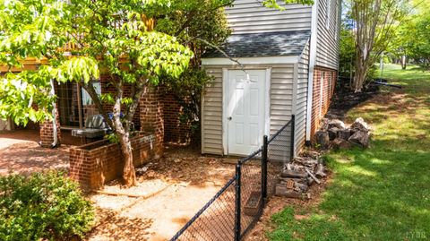 Tiny photo for 217 St Andrews Circle, Lynchburg, VA 24503 (MLS # 366346)