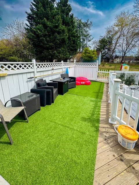 Tiny photo for 1002 Oxford Point Road, Lynchburg, VA 24502 (MLS # 365513)