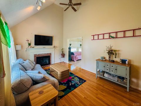 Tiny photo for 1002 Oxford Point Road, Lynchburg, VA 24502 (MLS # 365513)