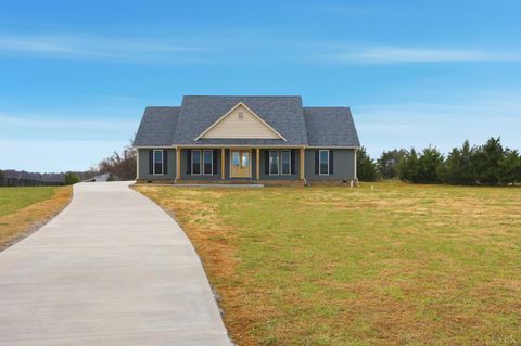 Tiny photo for 4615 Everett Road, Forest, VA 24551 (MLS # 363471)