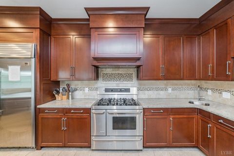 Tiny photo for 7821 Bellevue Road, Forest, VA 24551 (MLS # 363513)