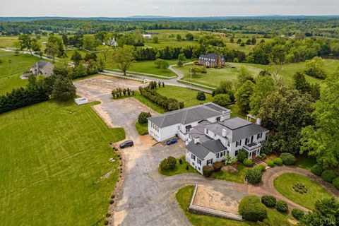 Tiny photo for 7821 Bellevue Road, Forest, VA 24551 (MLS # 363513)