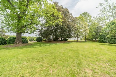 Tiny photo for 7821 Bellevue Road, Forest, VA 24551 (MLS # 363513)