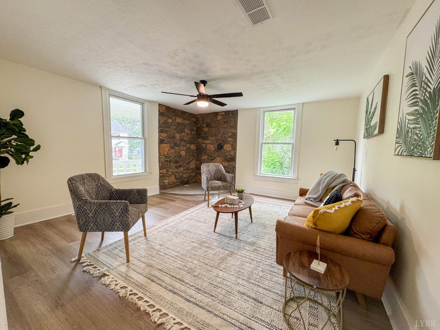 821 Greenwood Street, Bedford, Virginia image 3