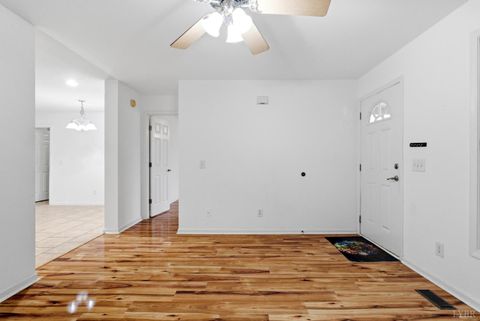 Tiny photo for 10406 Richmond Highway, Lynchburg, VA 24504 (MLS # 366557)