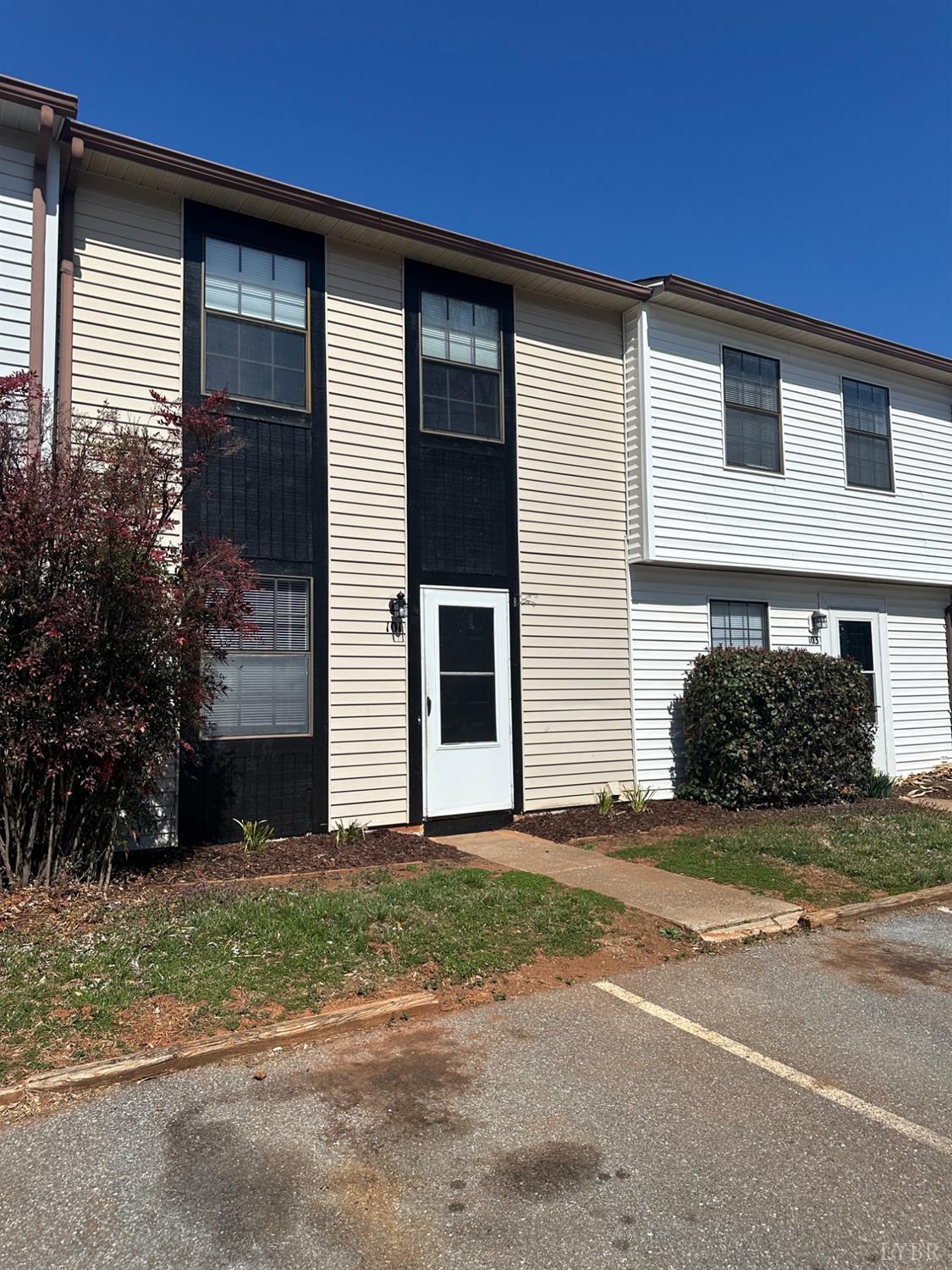 101 Countryplace Lane, Lynchburg, Virginia image 1