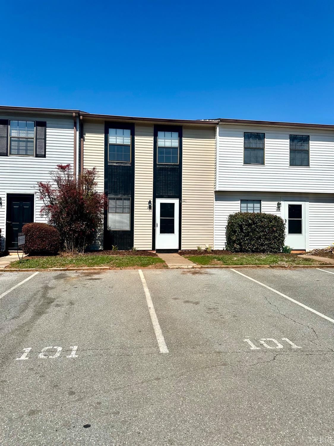 101 Countryplace Lane, Lynchburg, Virginia image 3