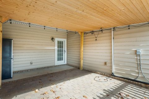 Tiny photo for 302 Meridian Street, Lynchburg, VA 24502 (MLS # 365075)