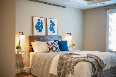 Tiny photo for 302 Meridian Street, Lynchburg, VA 24502 (MLS # 365075)