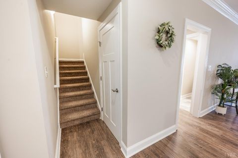 Tiny photo for 302 Meridian Street, Lynchburg, VA 24502 (MLS # 365075)