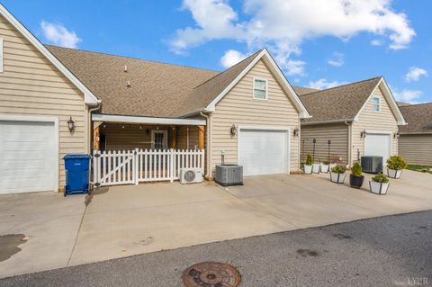 Tiny photo for 302 Meridian Street, Lynchburg, VA 24502 (MLS # 365075)