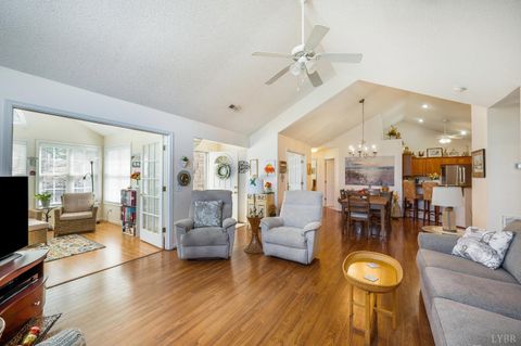 Tiny photo for 1099 Jefferson Way Way, Forest, VA 24551 (MLS # 365322)