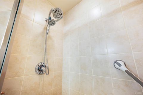 Tiny photo for 1099 Jefferson Way Way, Forest, VA 24551 (MLS # 365322)