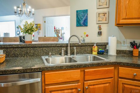 Tiny photo for 1099 Jefferson Way Way, Forest, VA 24551 (MLS # 365322)