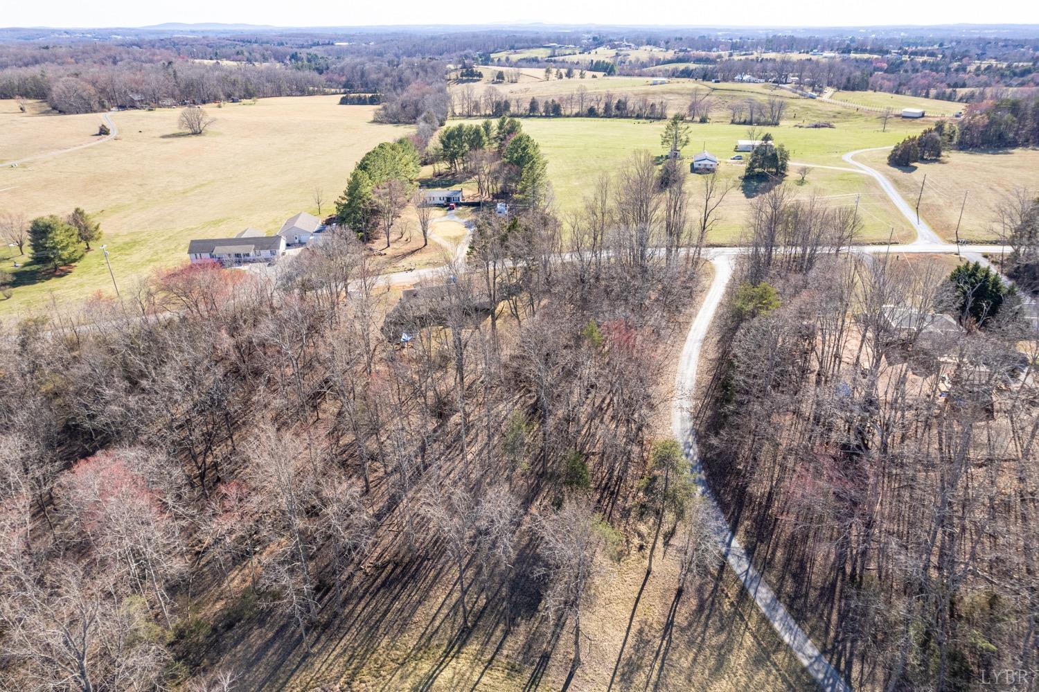 Crockett Road, Forest, Virginia image 6