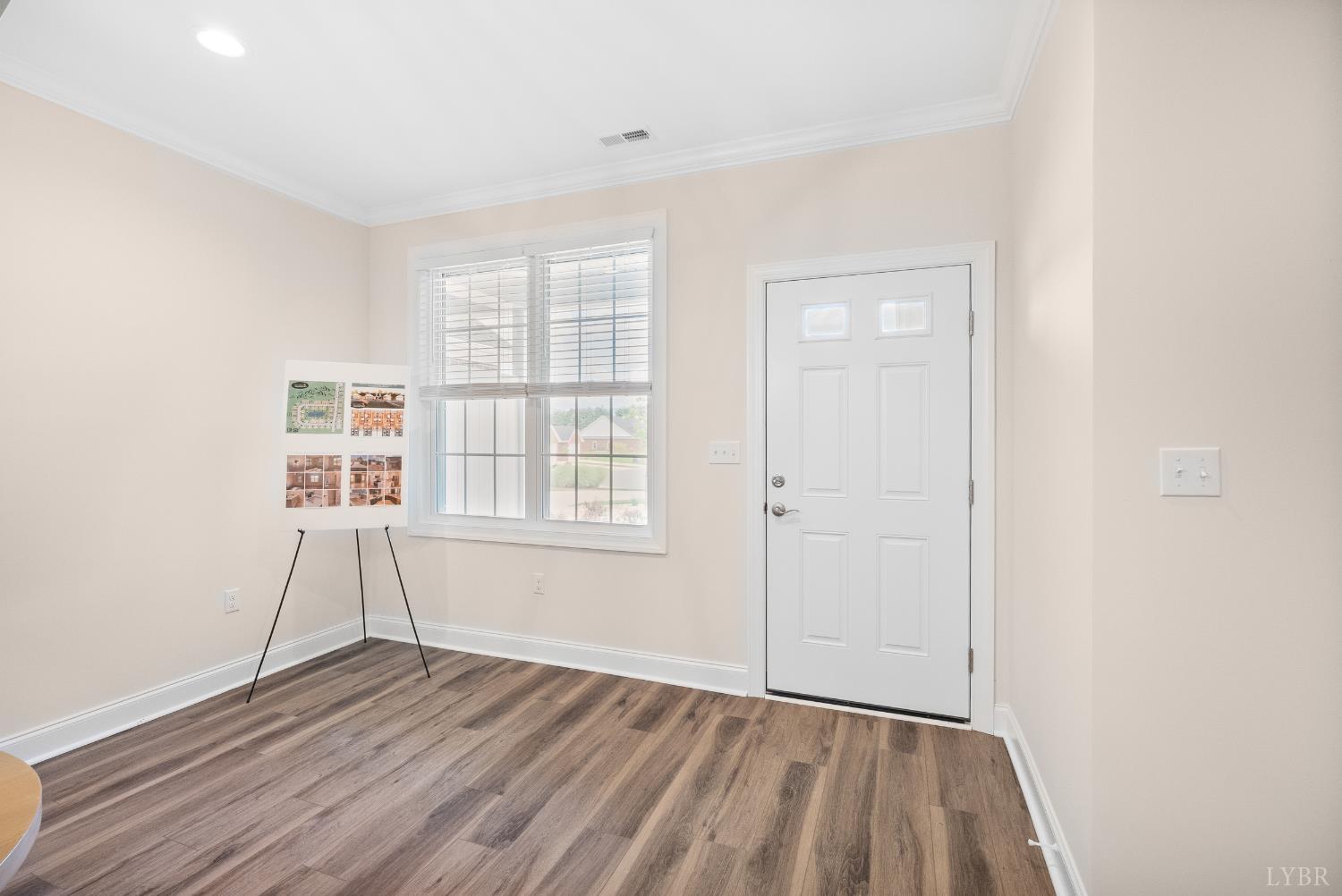 177 Villa Oak Circle, Bedford, Virginia image 4