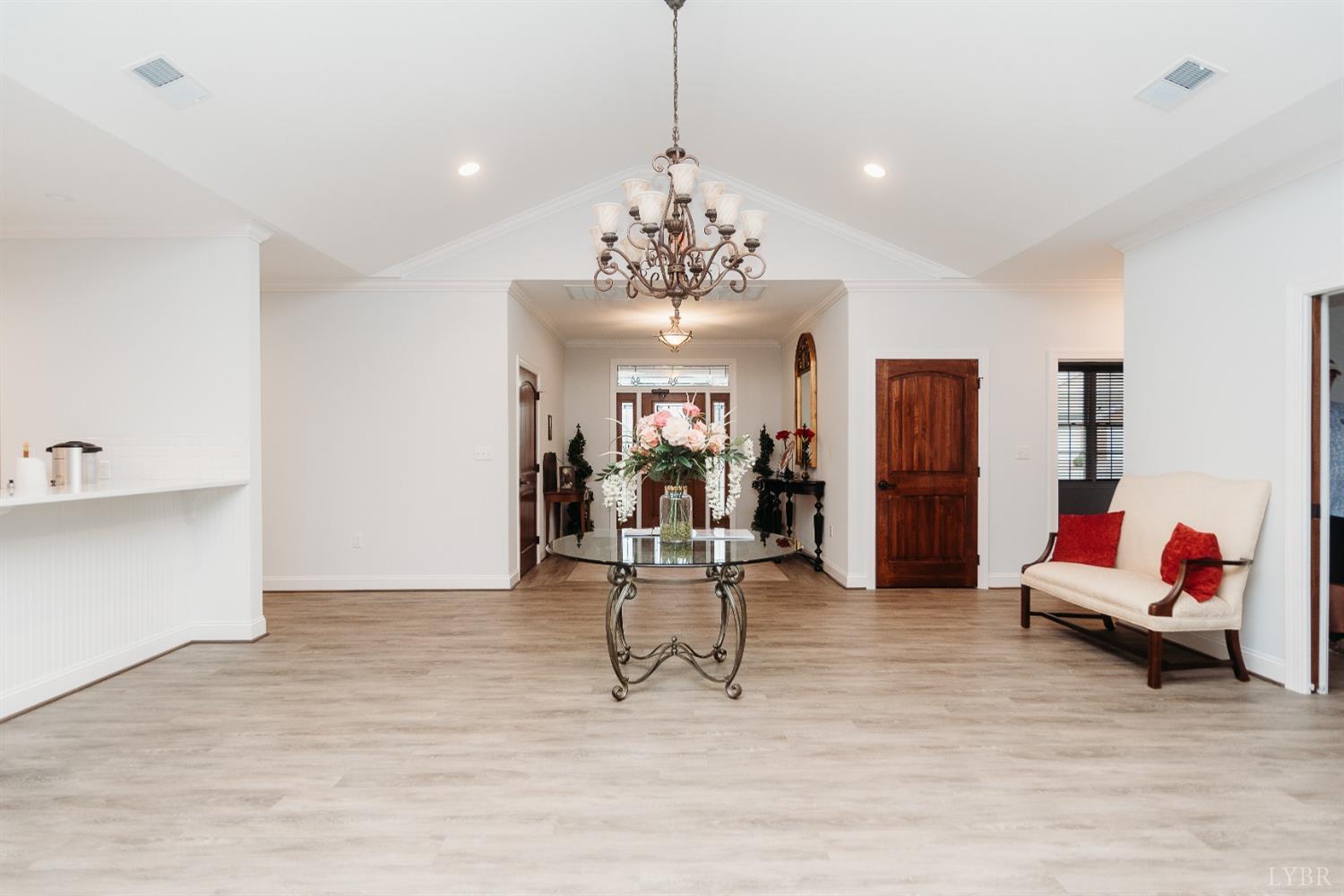 177 Villa Oak Circle, Bedford, Virginia image 39