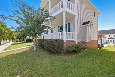 Tiny photo for 324 Wyndhurst Dr, Lynchburg, VA 24502 (MLS # 362114)