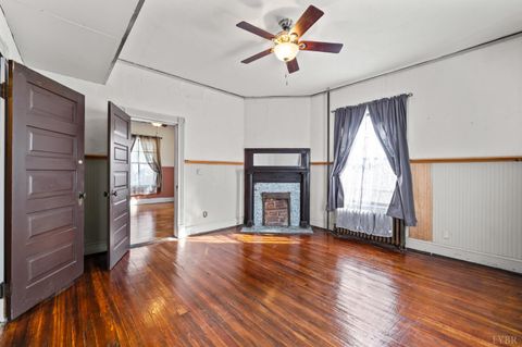 Tiny photo for 1111 Jackson Street, Lynchburg, VA 24504 (MLS # 364076)