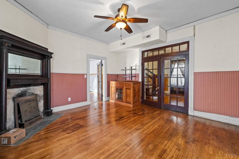 Tiny photo for 1111 Jackson Street, Lynchburg, VA 24504 (MLS # 364076)