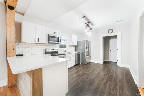 Tiny photo for 2016 Pansy St St, Lynchburg, VA 24503 (MLS # 363711)