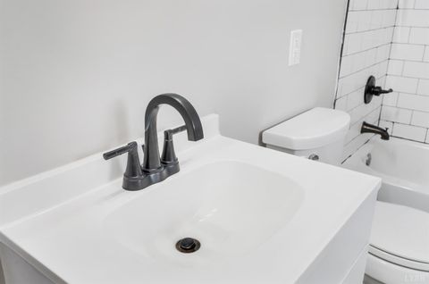 Tiny photo for 2016 Pansy St St, Lynchburg, VA 24503 (MLS # 363711)