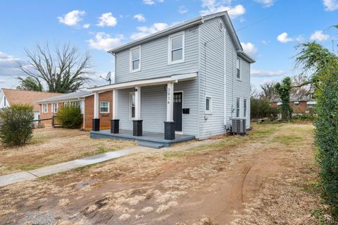 Tiny photo for 2016 Pansy St St, Lynchburg, VA 24503 (MLS # 363711)