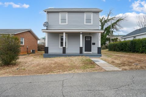 Tiny photo for 2016 Pansy St St, Lynchburg, VA 24503 (MLS # 363711)