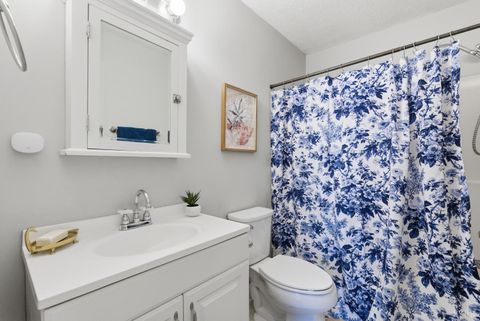 Tiny photo for 12 Nags Head Ct, Lynchburg, VA 24502 (MLS # 364372)