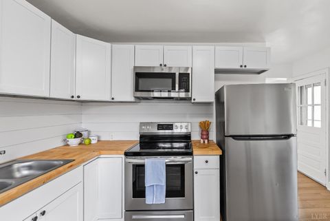 Tiny photo for 80 Homewood Dr Dr, Lynchburg, VA 24502 (MLS # 362527)