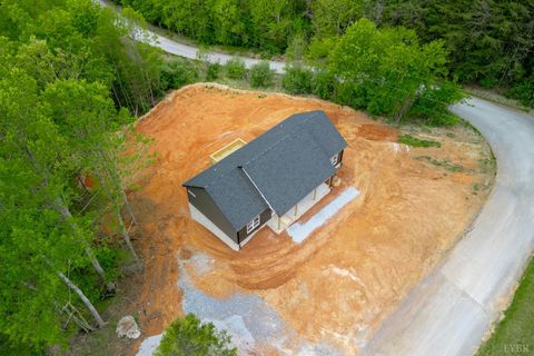 Tiny photo for 45 Twin Lake Dr, Bedford, VA 24523 (MLS # 366079)