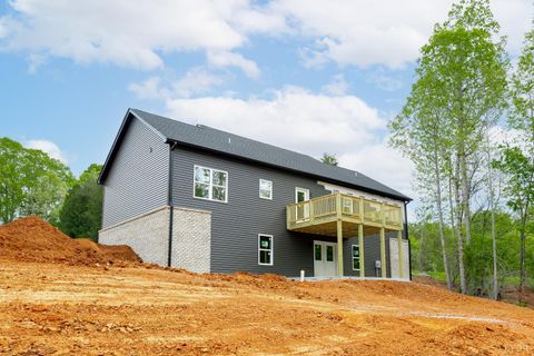 Tiny photo for 45 Twin Lake Dr, Bedford, VA 24523 (MLS # 366079)