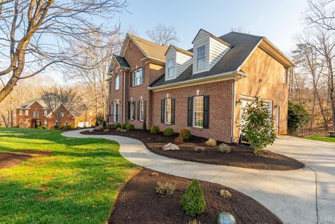 Tiny photo for 103 Raven Stone Court, Lynchburg, VA 24503 (MLS # 364900)