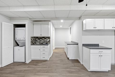 Tiny photo for 103 Raven Stone Court, Lynchburg, VA 24503 (MLS # 364900)