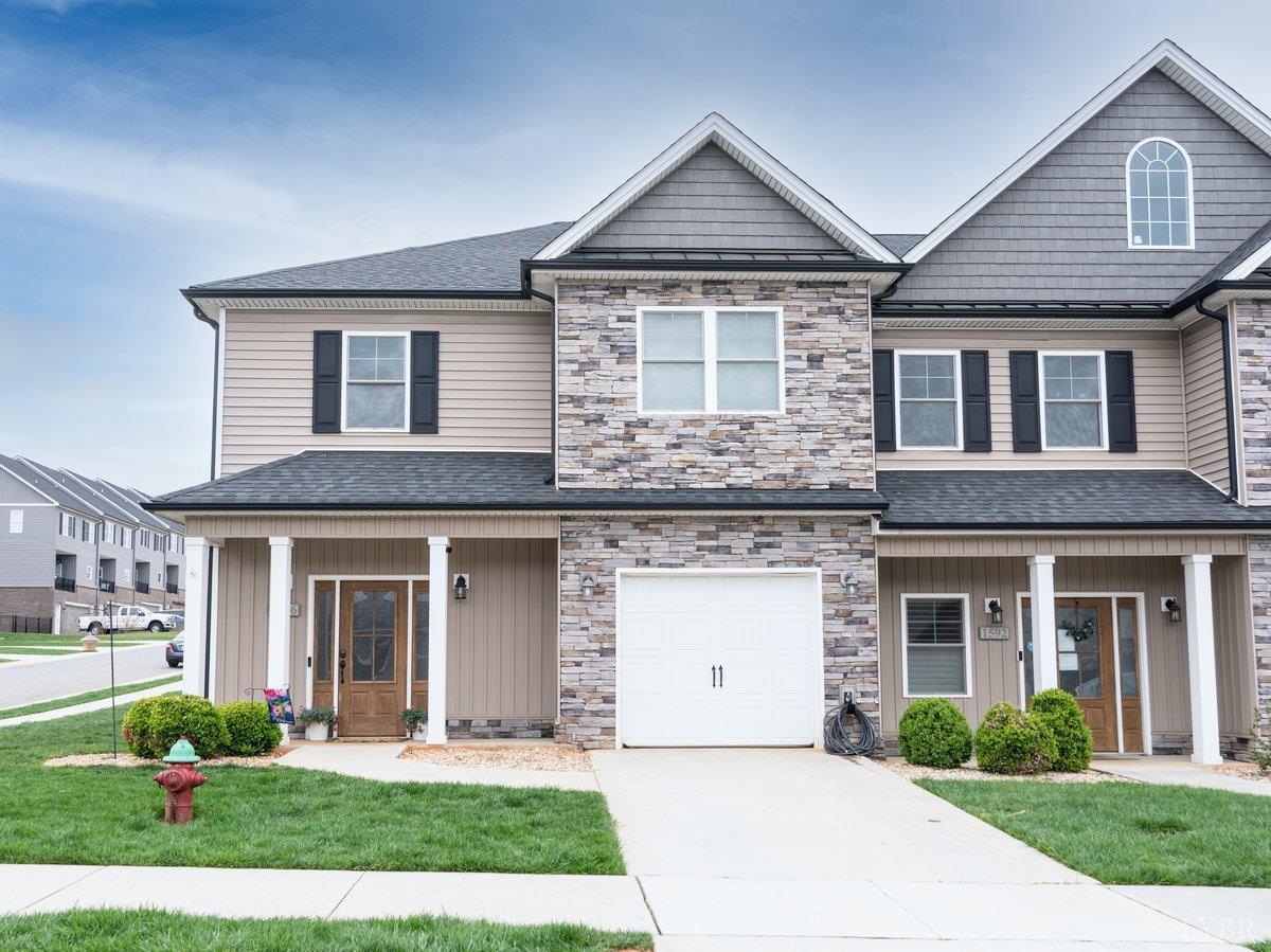 1586 Helmsdale Drive, Forest, Virginia image 1