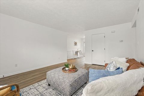 Tiny photo for 3501 Fort Avenue #17-18, Lynchburg, VA 24501 (MLS # 362858)