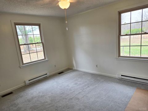 Tiny photo for 1805 County Line Rd Rd, Keysville, VA 23947 (MLS # 363668)