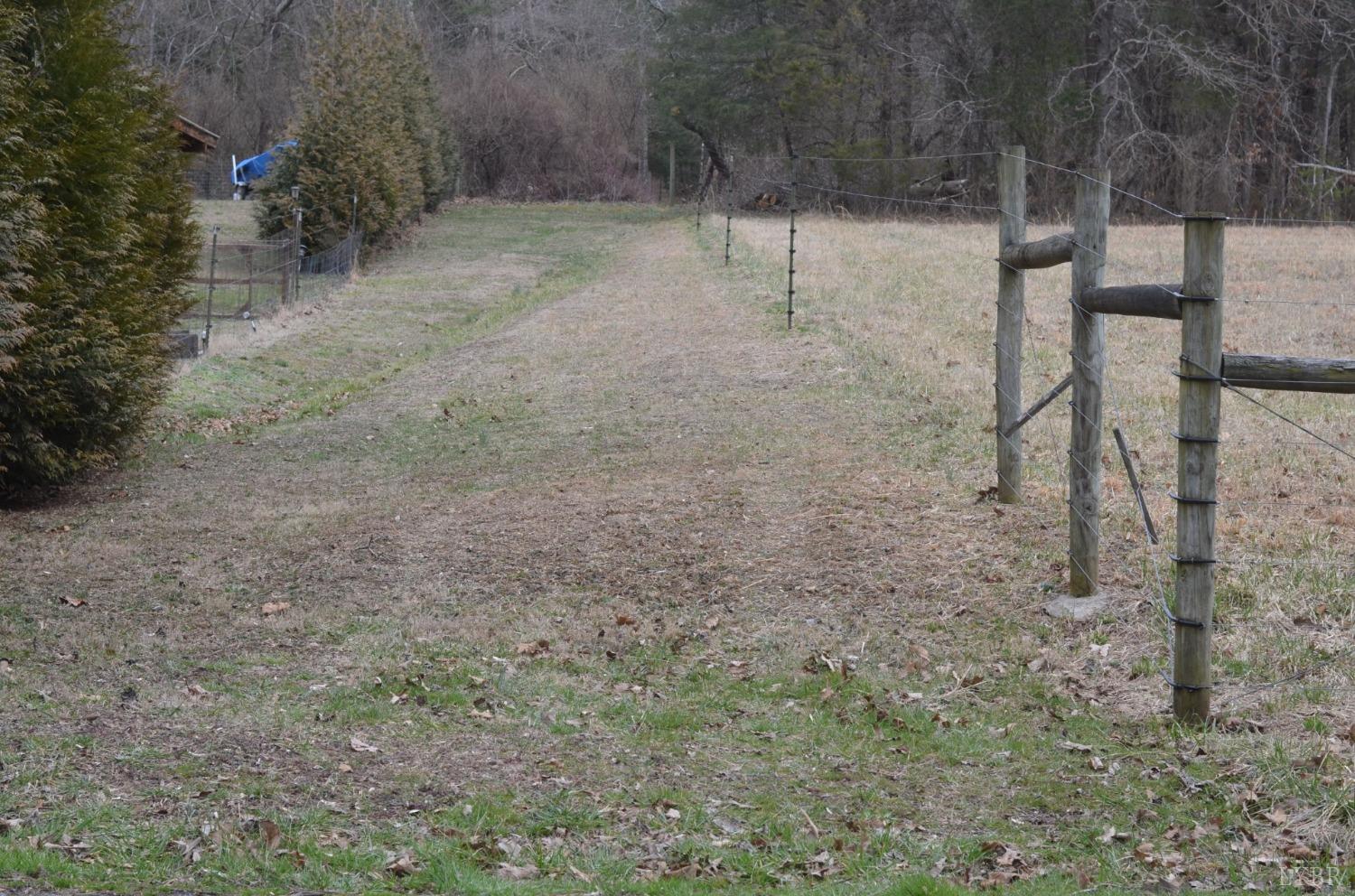 Lynch Road, Altavista, Virginia image 1