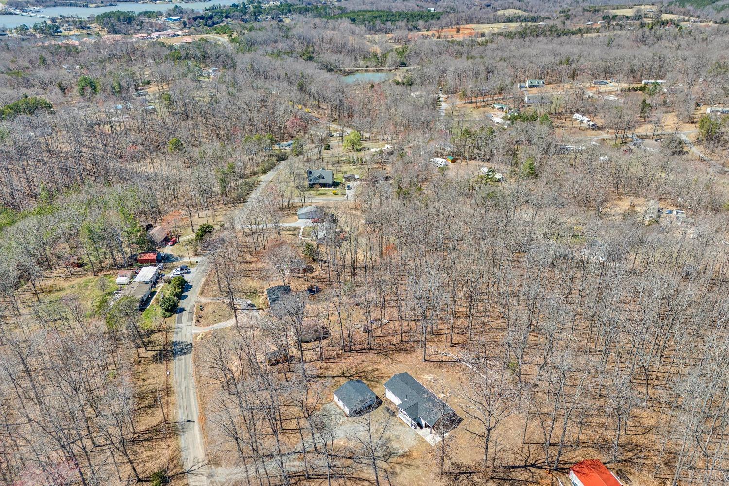 504 Spinnaker Way, Moneta, Virginia image 25
