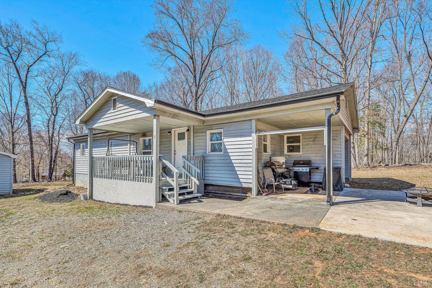 504 Spinnaker Way, Moneta, Virginia image 19