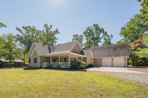 Photo of 2815 Cobbs Mountain Road, Bedford, VA 24523 (MLS # 361919)