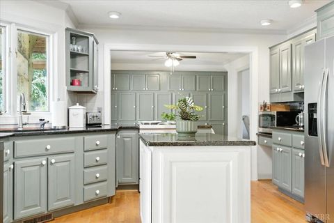 Tiny photo for 1193 Yarrow Road, Bedford, VA 24523 (MLS # 366285)