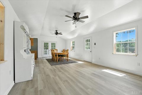 Tiny photo for 1193 Yarrow Road, Bedford, VA 24523 (MLS # 366285)