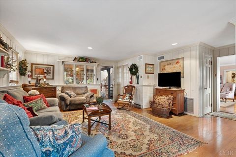 Tiny photo for 1670 Church Street St, Appomattox, VA 24522 (MLS # 356892)