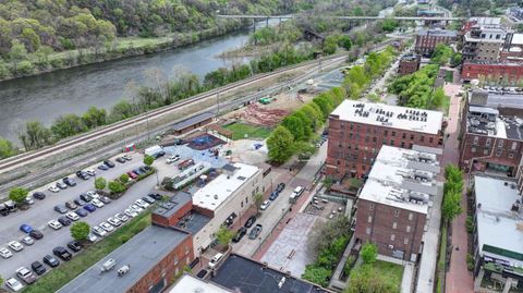 Tiny photo for 51 11th Street #16, Lynchburg, VA 24504 (MLS # 364981)