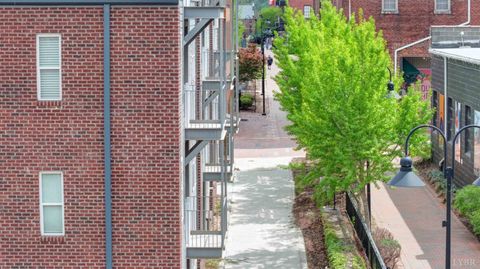 Tiny photo for 51 11th Street #16, Lynchburg, VA 24504 (MLS # 364981)