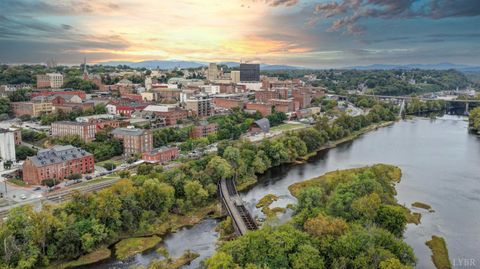 Tiny photo for 51 11th Street #16, Lynchburg, VA 24504 (MLS # 364981)